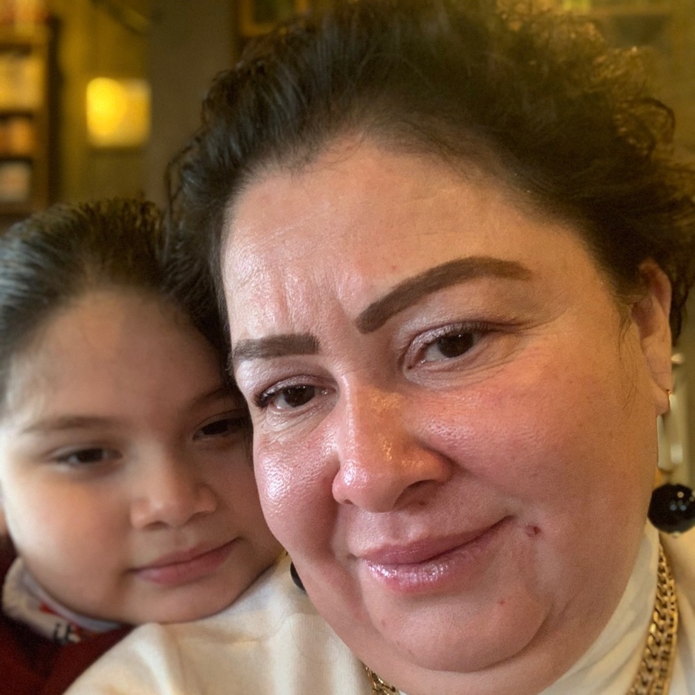 Meet your Posher, Sonia